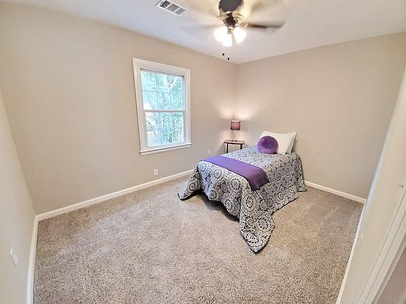 4th image of 206 Ruberia Ave