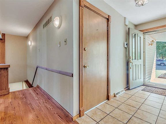 5th image of 1575 Bluff Dr