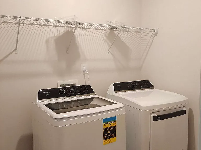 72 Professional Pl — Photo 12