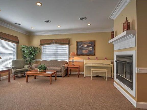 Clubhouse - Living Area