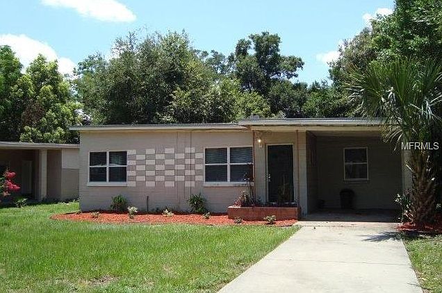 1st image of 1928 Carrigan Ave