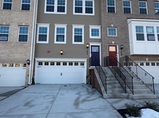 1751 Water Crossing Rd #1, Pikesville, MD 21208