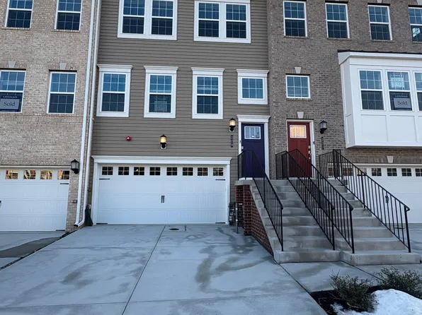 304 Birdie Ct, Pikesville, MD 21208