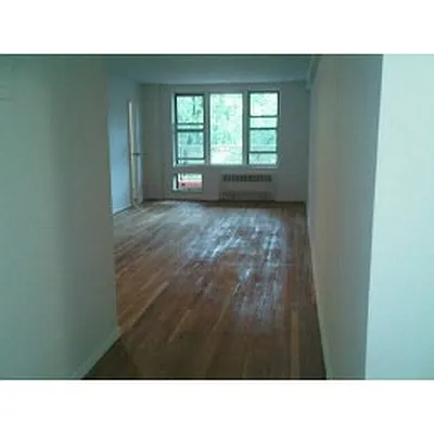 Rented by Veritas Property Management | media 31