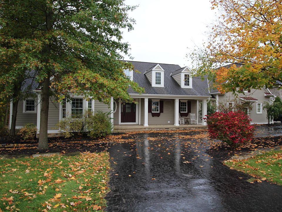 1st image of 1355 Woodland Hall Dr