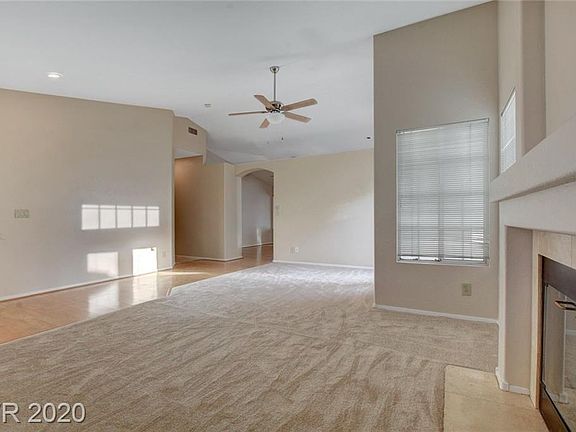5th image of 4433 Point Breeze Dr
