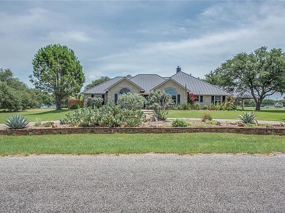 3rd image of 675 Brazos West Dr
