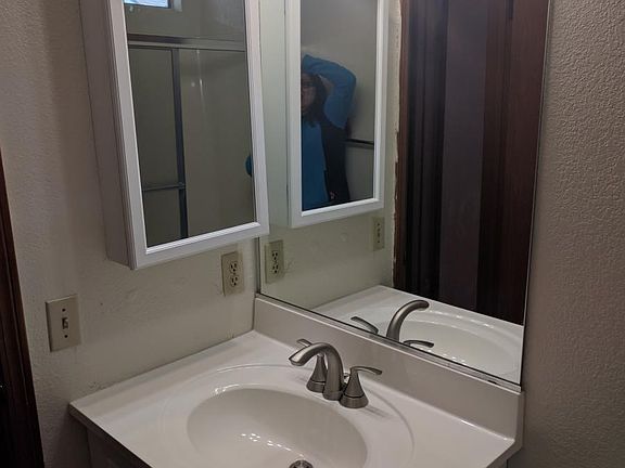 upstairs bathroom