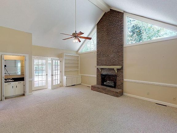 3rd image of 115 Mourning Dove Ln