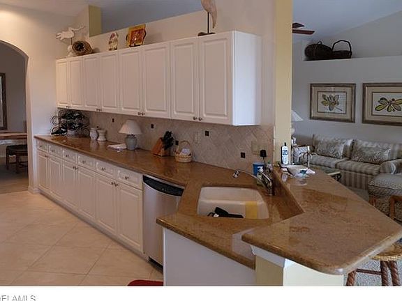 4th image of 27021 Lake Harbor Ct APT 202