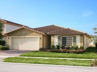 2042 SW Marblehead Way, Port Saint Lucie, FL 34953