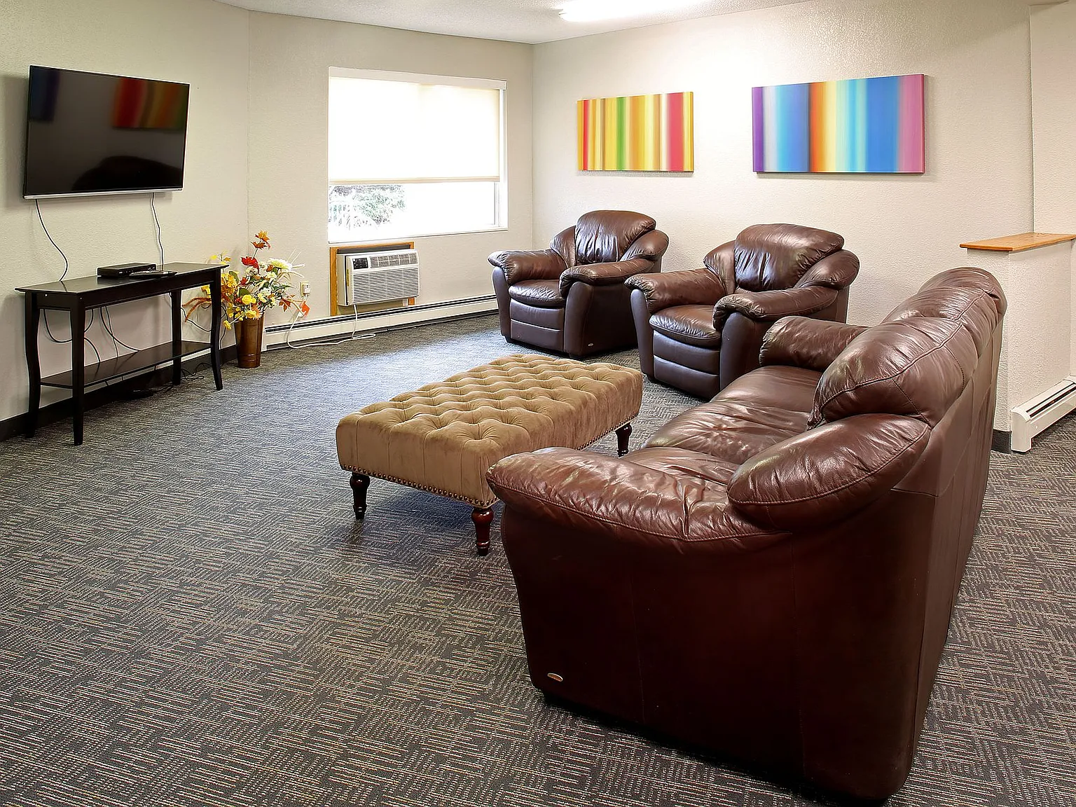 Hanley Place Senior Apartments — Photo 3
