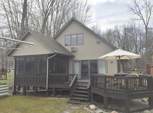 596 Sandbar Cove Dr, Coldwater, MI 49036