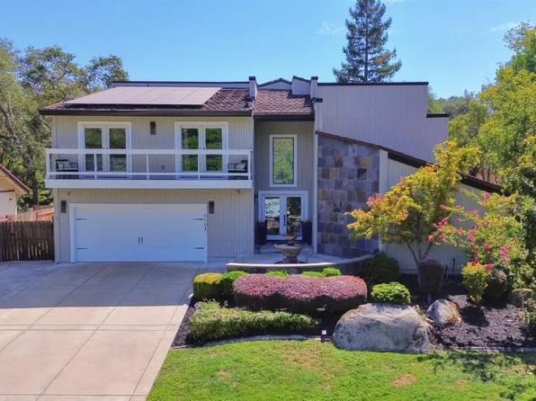 8281 E Hidden Lakes Dr, Granite Bay, CA 95746