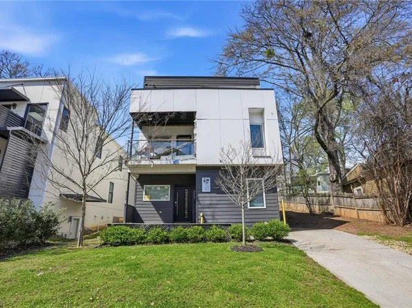 1076 Center St NW, Atlanta, GA 30318