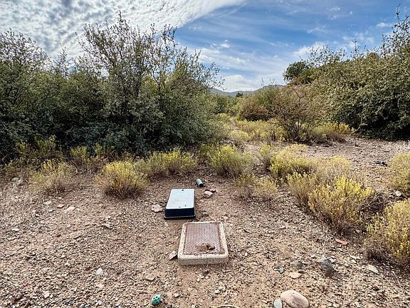 3rd image of 27887 E MOUNT ORD Drive #13