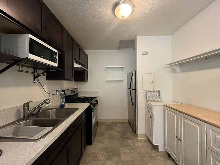 15074 NW Central Dr #307 — Photo 4