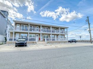 9500 Amherst Ave APT 10, Margate City, NJ 08402