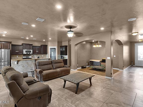 5th image of 7229 Camino Del Sol Dr
