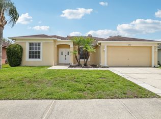 18101 Misty Blue Ln, Tampa, FL 33647