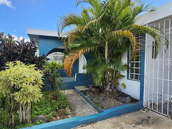 3rd image of Urb Jardines Pla Calle Santini #C-8