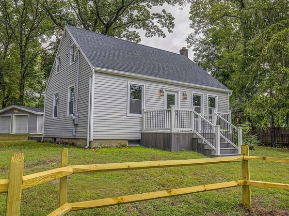 483 N Country Road, Sound Beach, NY 11789