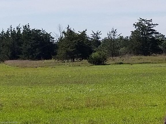 2nd image of 120 Drive In Rd