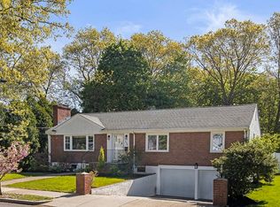 156 Woodcliff Rd, Newton, MA 02461