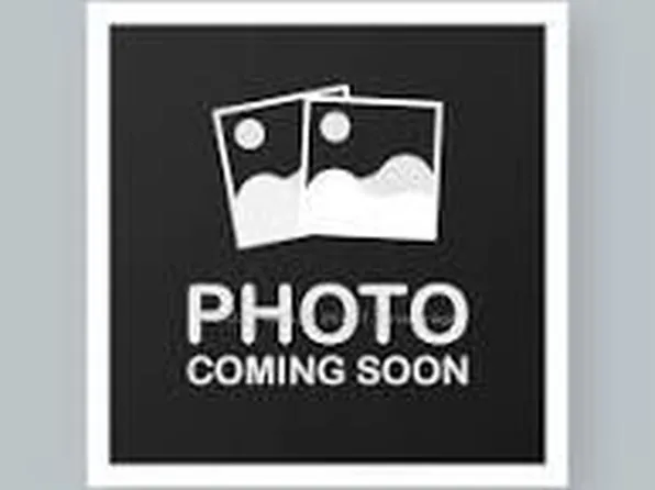 859 The Queensway N #212, Toronto, ON M8Z 1N8