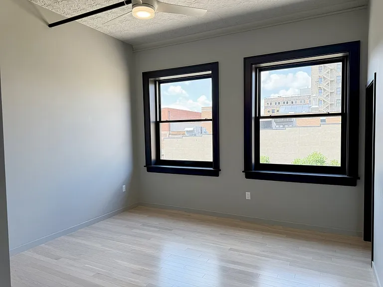 799 Main St #401 — Photo 7
