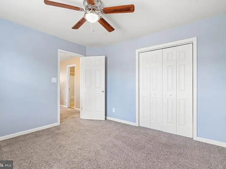 10 Sassafras Ln — Photo 5