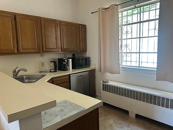 5th image of 311 Park Ave #1