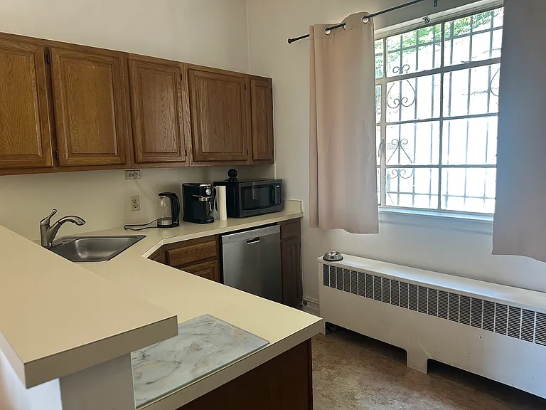 311 Park Ave #1 — Photo 7