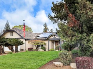 5922 W Howard Ct, Visalia, CA 93277