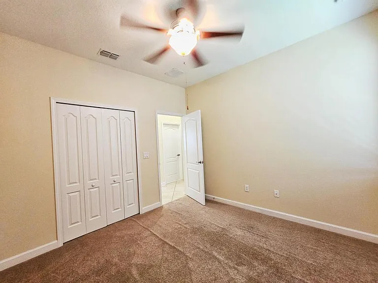 7468 Fairgrove Ave — Photo 26