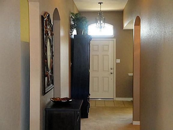 5th image of 13825 Hunter Jake Dr