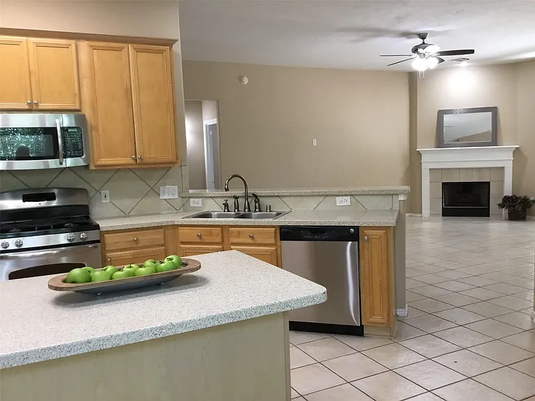 14 Heron Hollow Ct — Photo 19