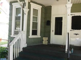 92 Pine St, Beverly, NJ 08010