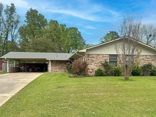 1550 Leona Dr, Ashdown, AR 71822