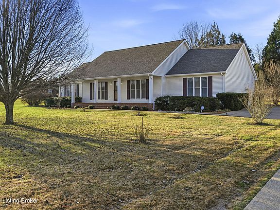 4th image of 533 Hanging Rock Rd