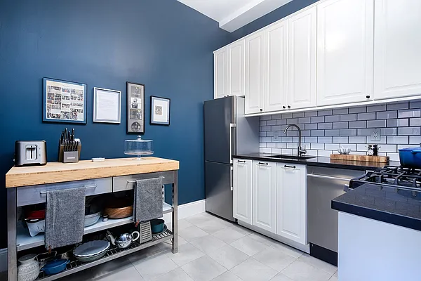 Sold by Corcoran | media 3