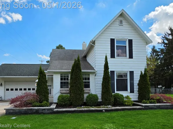 313 Tiffany St, Brooklyn, MI 49230