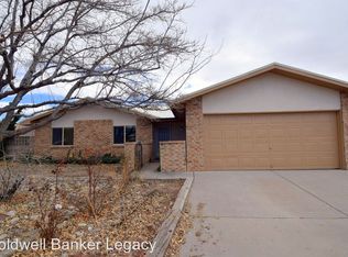 8800 Peony Ct NE, Albuquerque, NM 87113