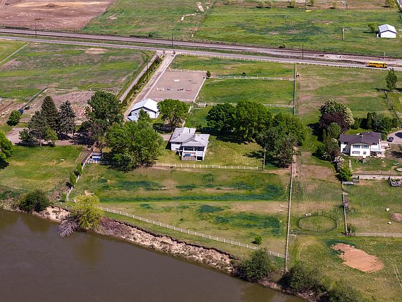2nd image of 8717 Veteran Rd