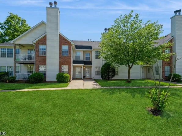184 Lackland Ave, Piscataway, NJ 08854