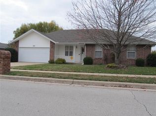 311 S Foster Ave, Springfield, MO 65802