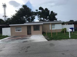 6115 Lincoln St, Hollywood, FL 33024