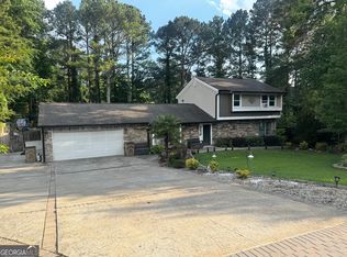 7423 Chilton Ln, Riverdale, GA 30296