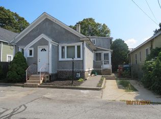 14 Riverby St, Lowell, MA 01850