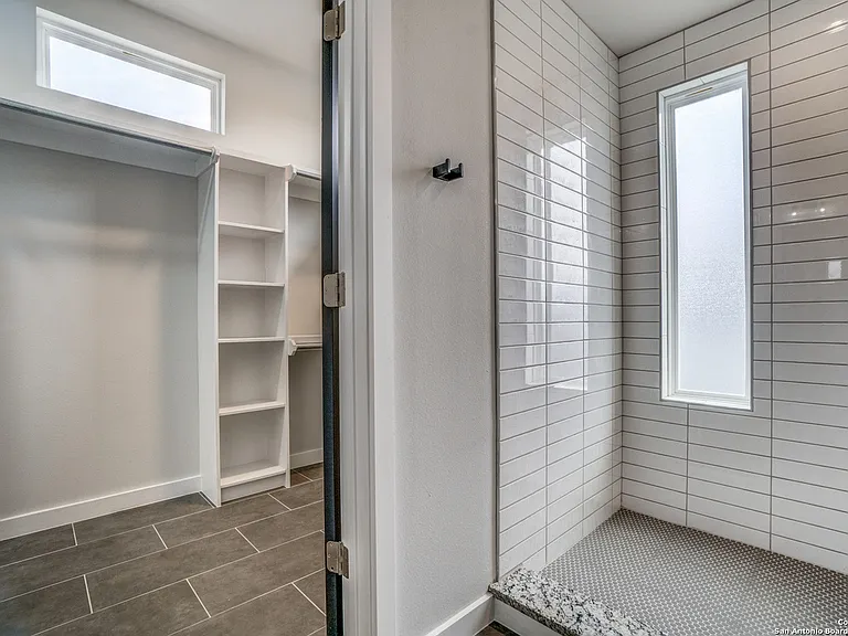 319 Piedmont Ave — Photo 21
